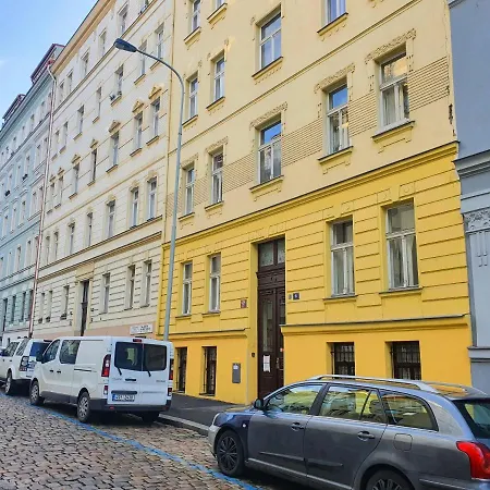 Apartment In The Center Of Prague Exterior photo
